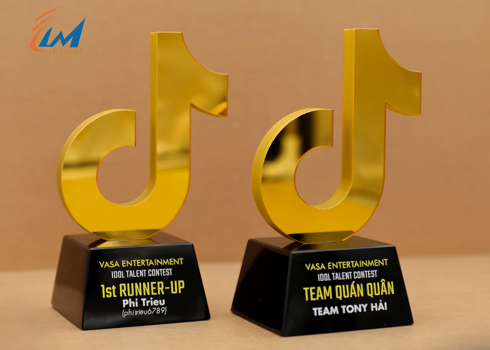 Mẫu Cúp làm theo yêu cầu