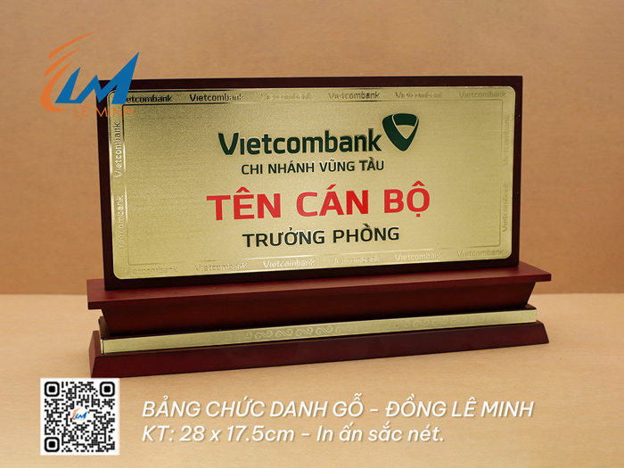 GỖ ĐỒNG IN UV - BẢNG CHỨC DANH ĐỂ BÀN