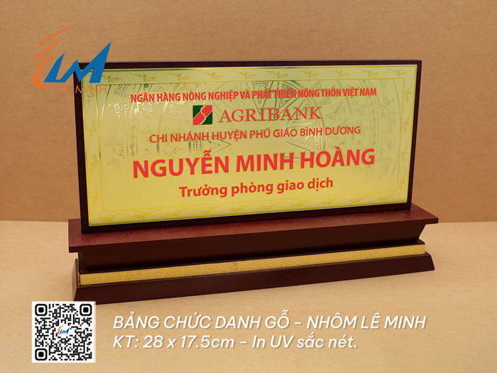 GỖ NHÔM IN UV - BẢNG CHỨC DANH ĐỂ BÀN