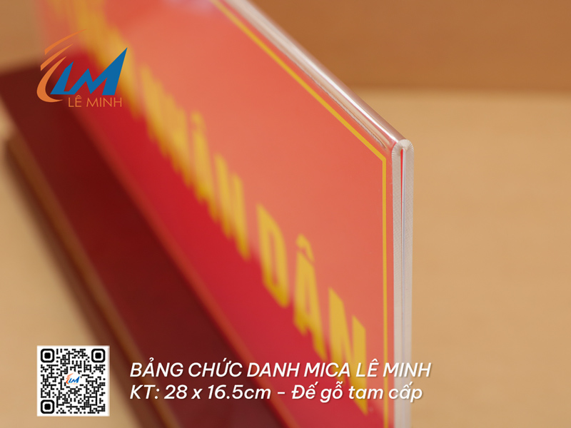 GỖ MICA IN UV - BẢNG CHỨC DANH ĐỂ BÀN