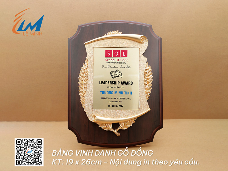 BẢNG VINH DANH GỖ ĐỒNG 19CM X 26CM