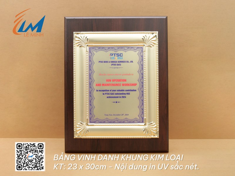 LÀM BẢNG VINH DANH KHUNG KIM LOẠI