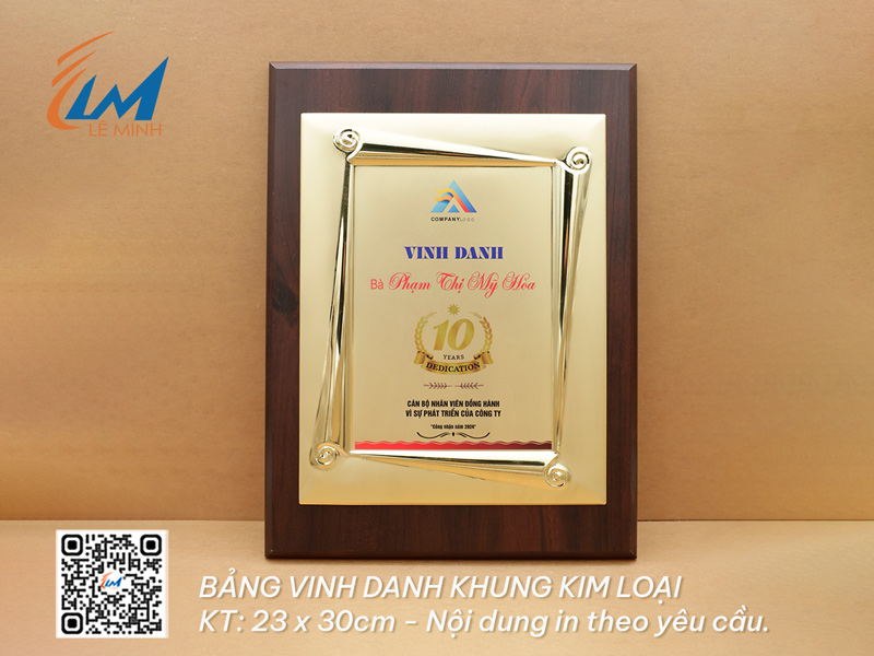 LÀM BẢNG VINH DANH KHUNG KIM LOẠI