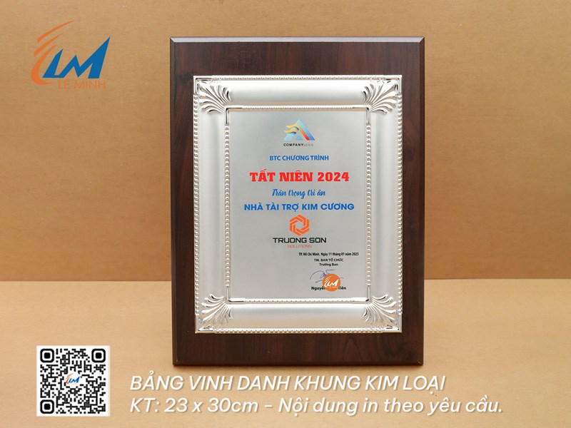 LÀM BẢNG VINH DANH KHUNG KIM LOẠI