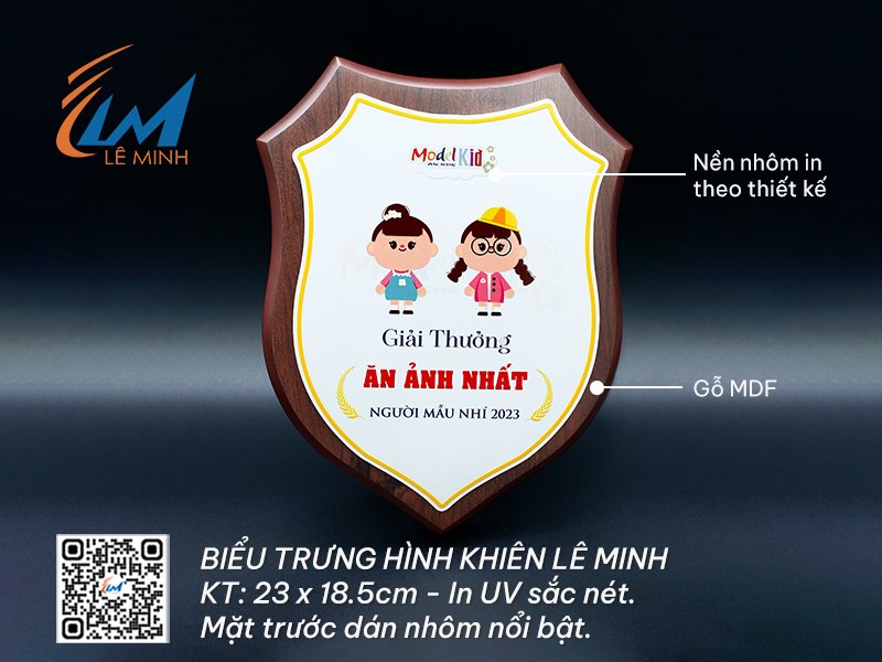 /UserUpload/Product/bieu-trung-hinh-khien-go-nhom-in-uv-le-minh.jpg