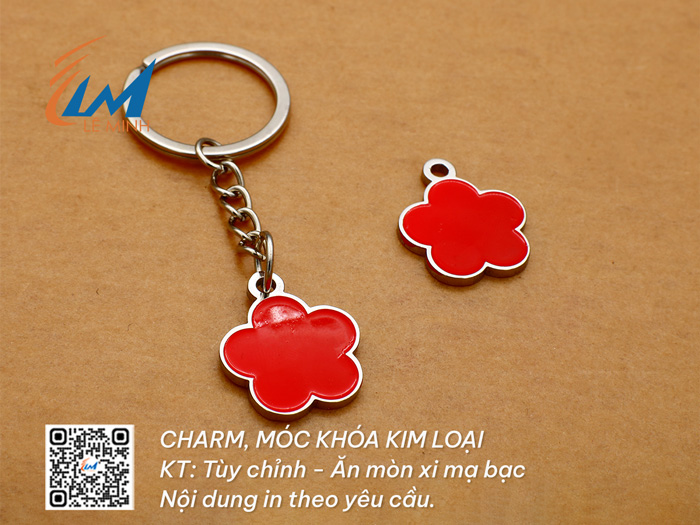 CHARM, MÓC KHÓA KIM LOẠI