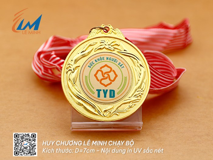 /UserUpload/Product/huy-chuong-le-minh-chay-bo-3.jpg