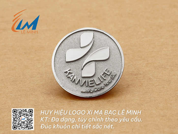 HUY HIỆU LOGO ĐÚC VÀ XI MẠ BẠC