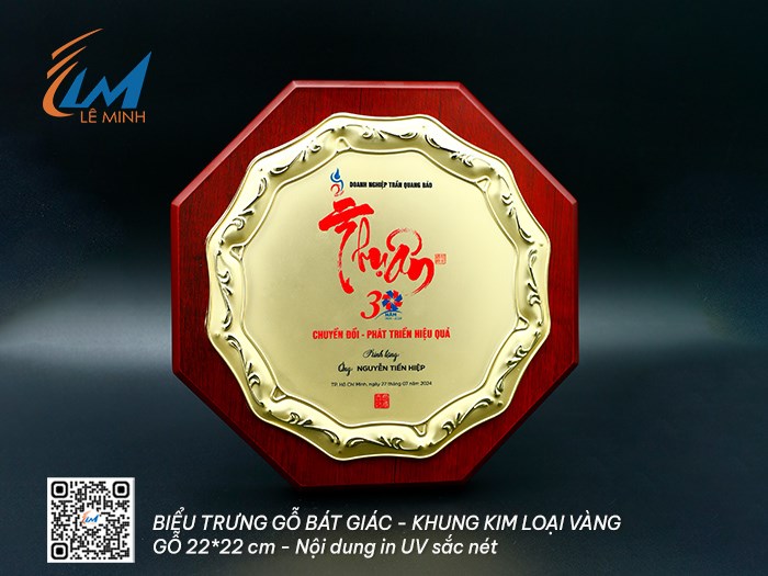 /UserUpload/Product/le-minh-bieu-trung-bat-giac-khung-kim-loai-1-1.jpg