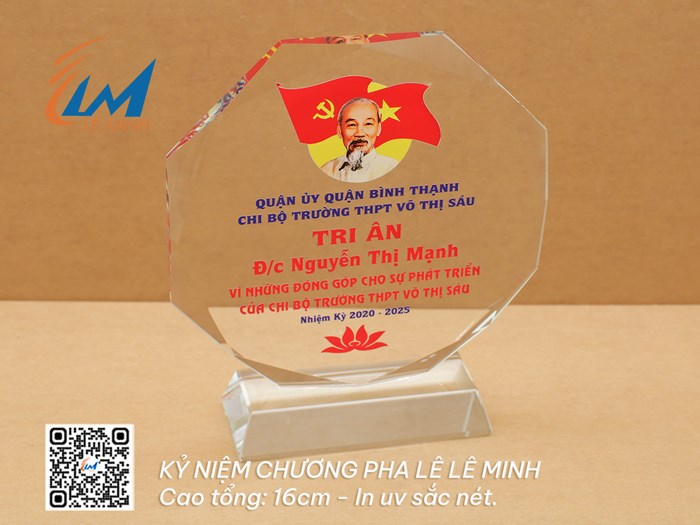 Mẫu kỷ niệm chương cơ bản giá từ 165k - 345k